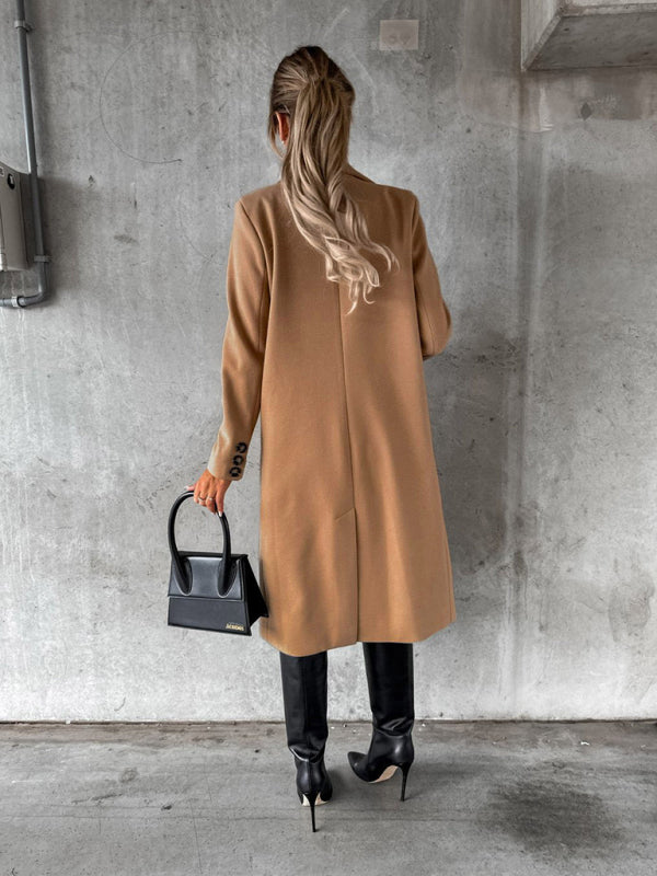 Women’s Classy Business Casual Overcoat With Button Fastens And Front Pockets